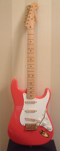 '57 re-issue FENDER Stratocaster